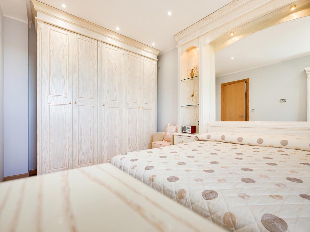 Hotel Restaurante Blanc I Negre 2 Agramunt Ngoại thất bức ảnh